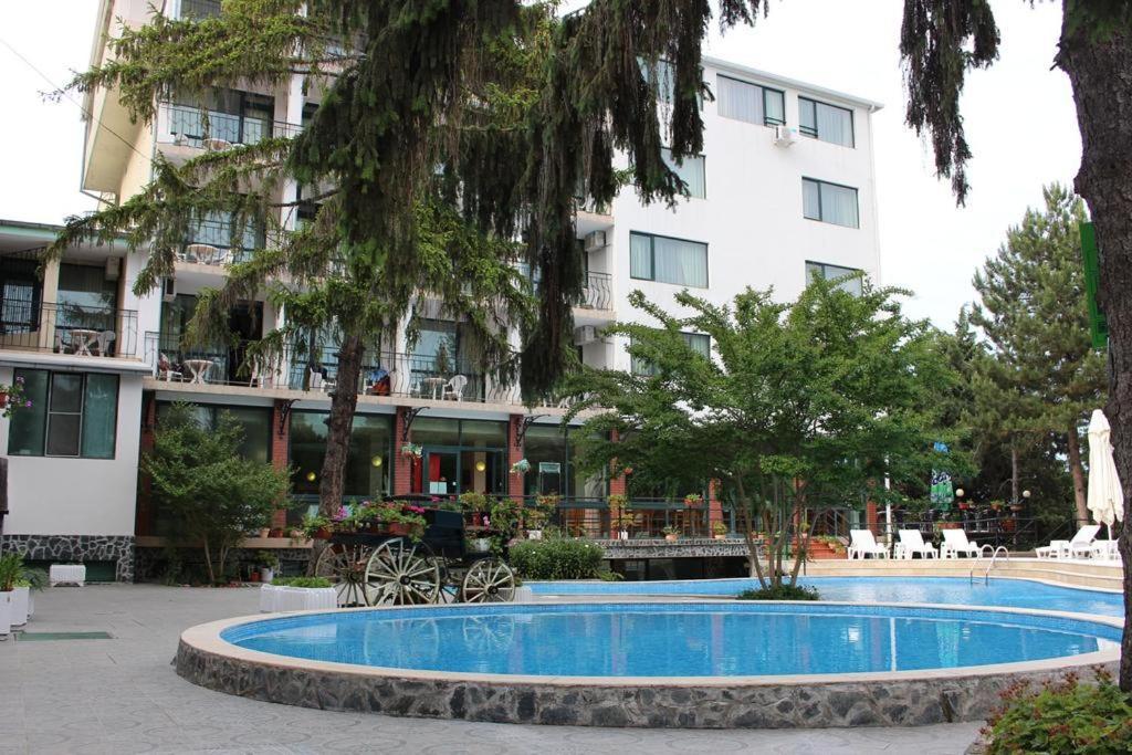 גולדן סנדס Park Hotel Briz מראה חיצוני תמונה