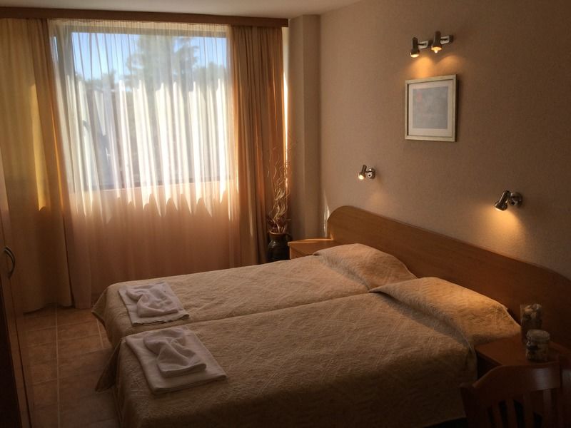 גולדן סנדס Park Hotel Briz מראה חיצוני תמונה