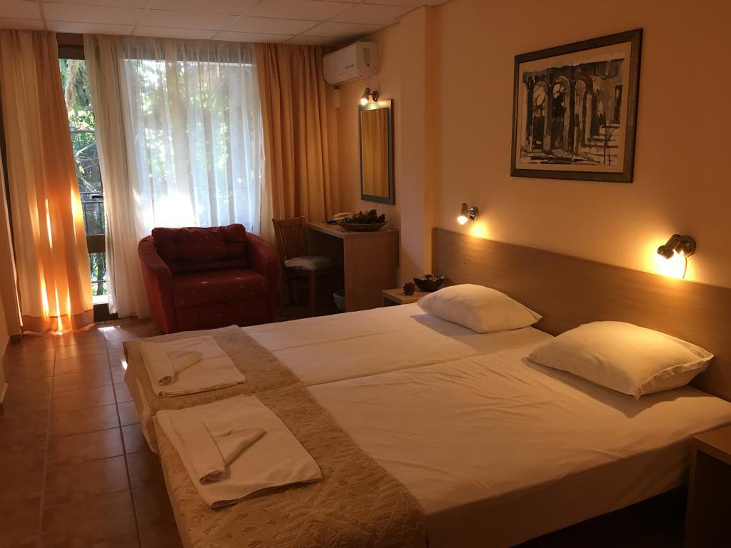 גולדן סנדס Park Hotel Briz מראה חיצוני תמונה